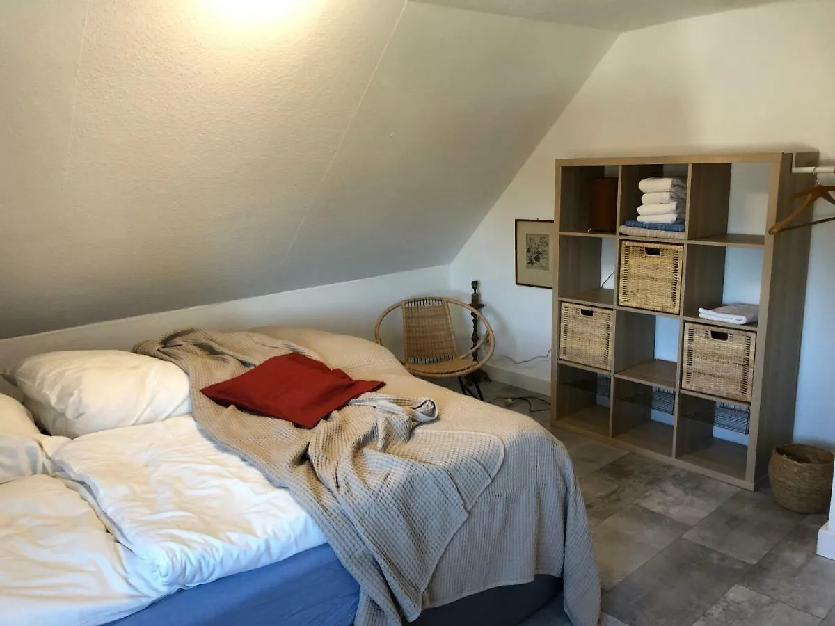 デュッセルドルフGaestehaus Burkhardtアパートメント
